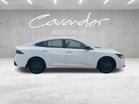 New 2026 Nissan Sentra SV image 17