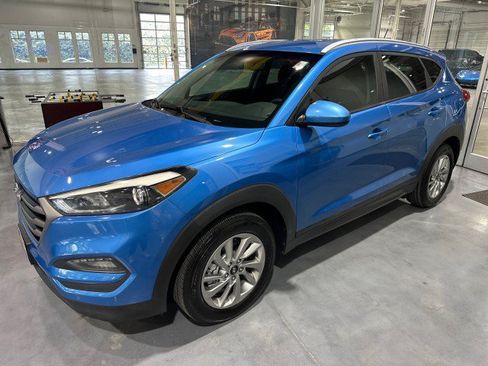Used 2016 Hyundai Tucson SE w/ Option Group 02 AWD/4WD image 10