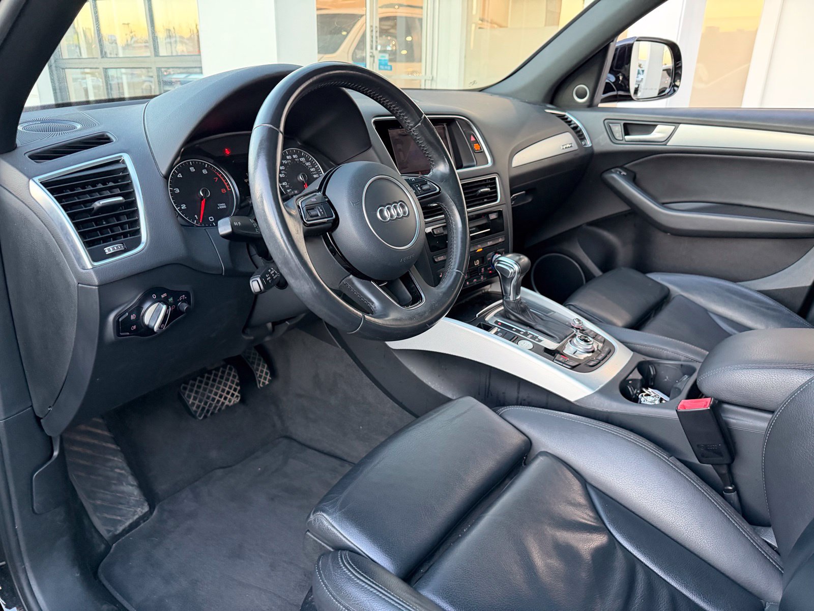 Used 2017 Audi Q5 2.0T Premium Plus w/ Technology Package AWD/4WD image 14