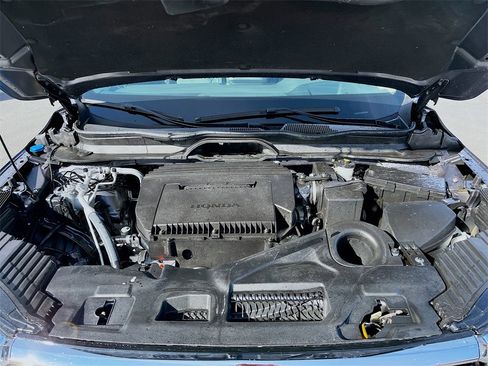 Used 2025 Honda Pilot Elite image 34