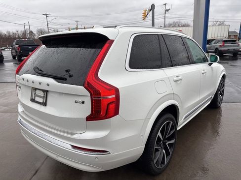 Certified 2023 Volvo XC90 B5 Plus w/ Protection Package Premier image 6