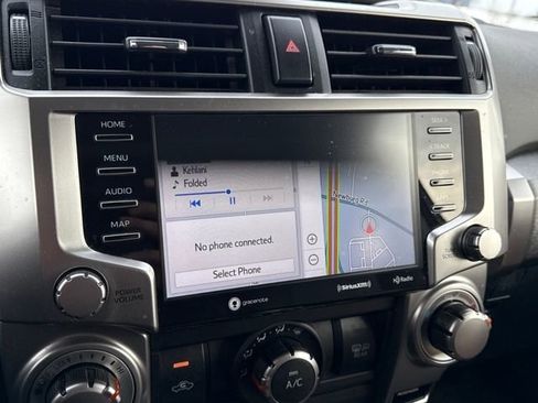 Used 2021 Toyota 4Runner SR5 Premium image 20