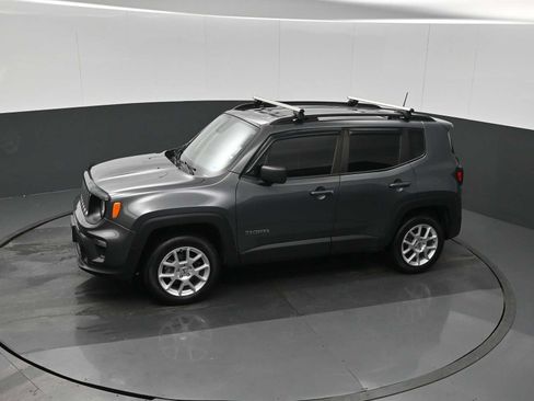 Used 2022 Jeep Renegade Latitude image 27