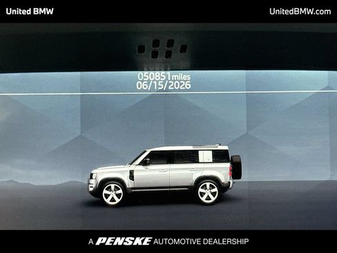 Used 2022 Land Rover Defender 110 X-Dynamic HSE AWD/4WD image 7