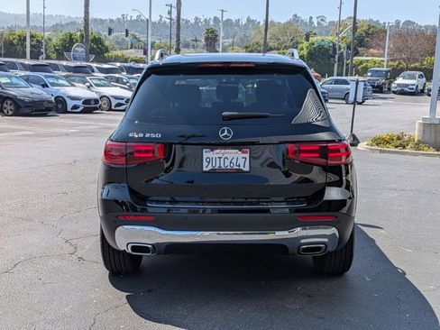 Used 2026 Mercedes-Benz GLB 250 image 7