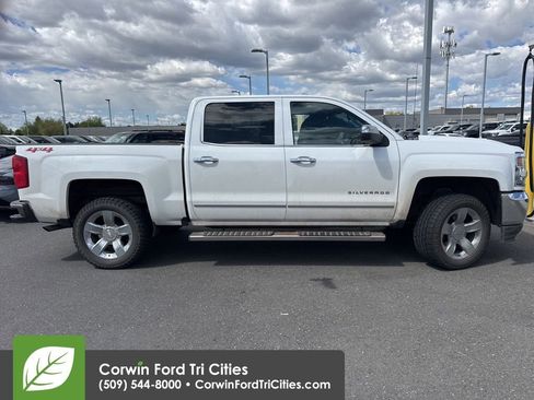 Used 2018 Chevrolet Silverado 1500 LTZ w/ Sport Package image 8