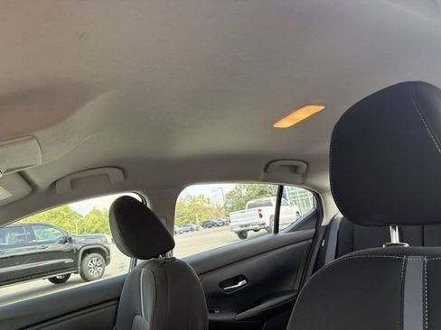 Used 2022 Nissan Sentra SV w/ Trunk Package FWD image 19