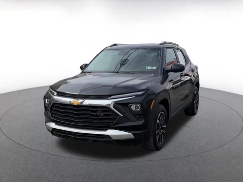 Used 2025 Chevrolet TrailBlazer LT image 7