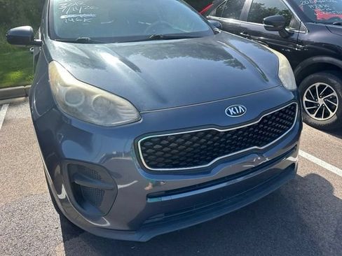 Used 2018 Kia Sportage LX FWD image 4