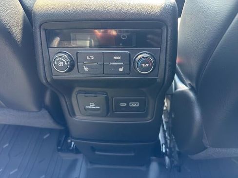 Used 2022 GMC Acadia Denali w/ GMC Pro Grade Package AWD/4WD image 24