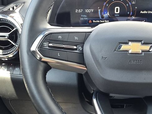 Used 2025 Chevrolet Equinox LT w/ Convenience Package II FWD image 48
