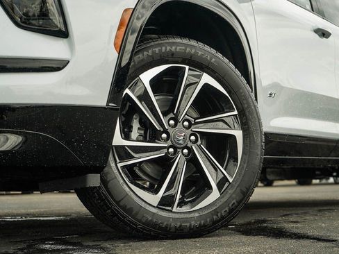 New 2026 Buick Enclave Sport Touring w/ Power Package image 6