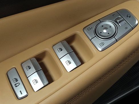 Used 2021 Hyundai Santa Fe Calligraphy AWD/4WD image 27