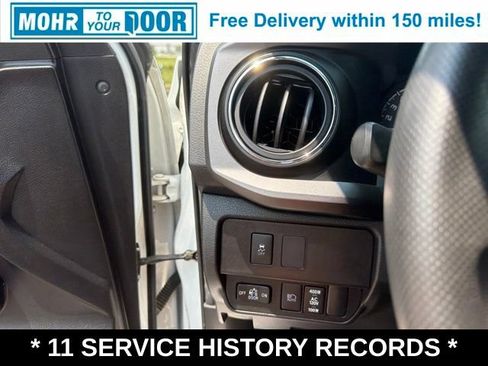 Used 2021 Toyota Tacoma TRD Off-Road w/ Technology Package AWD/4WD image 16
