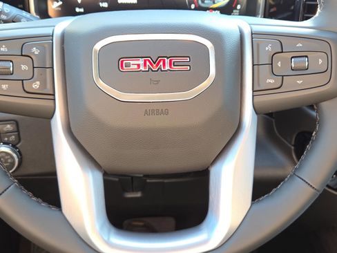 New 2026 GMC Sierra 2500 SLT w/ SLT Convenience Package image 12