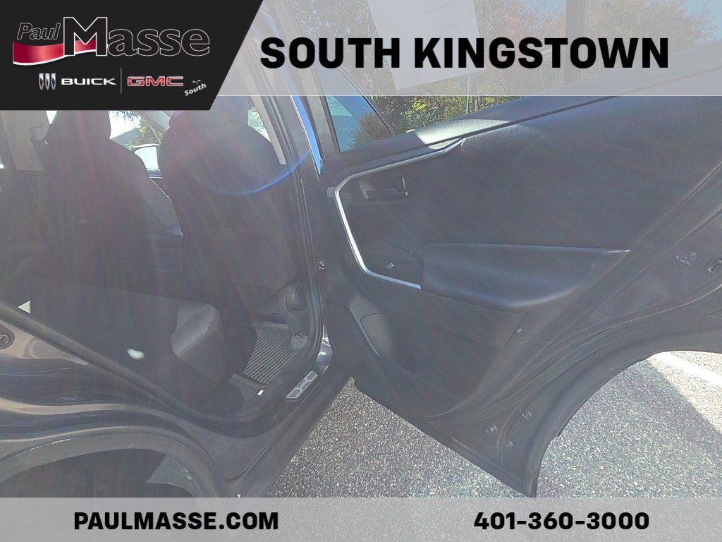 Used 2023 Toyota RAV4 LE AWD/4WD image 26
