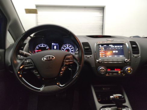 Used 2017 Kia Forte EX FWD image 22