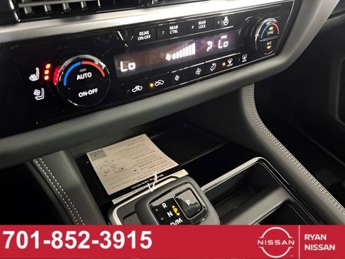 New 2025 Nissan Pathfinder Platinum w/ Cargo Package image 23