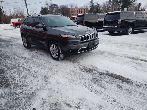 Used 2014 Jeep Cherokee Limited image 27