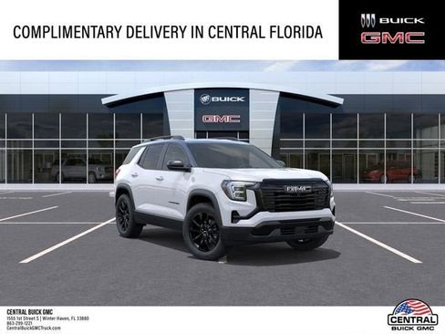 Used 2026 GMC Terrain Elevation w/ Elevation Premium Package FWD image 1