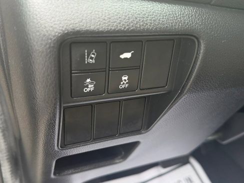 Used 2017 Honda CR-V EX-L image 16
