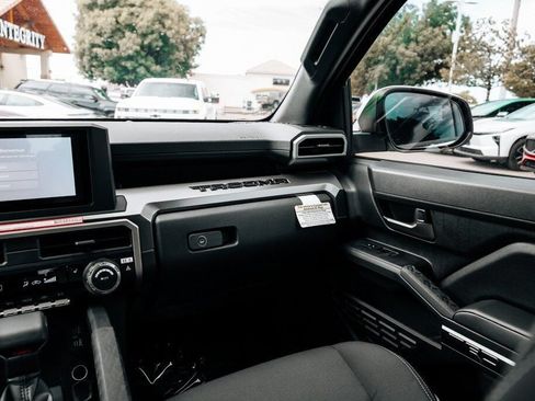 Used 2026 Toyota Tacoma TRD Sport AWD/4WD image 26