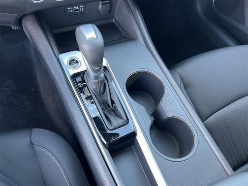 New 2025 Nissan Altima 2.5 SV image 11