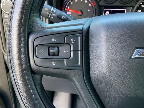 Used 2025 Chevrolet Silverado 1500 Custom Trail Boss AWD/4WD image 19
