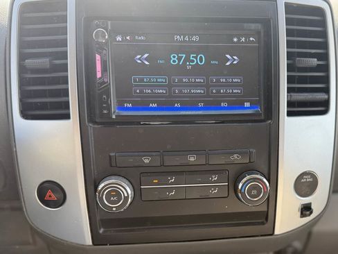 Used 2012 Nissan Frontier SV w/ SV Premium Utility Pkg image 21