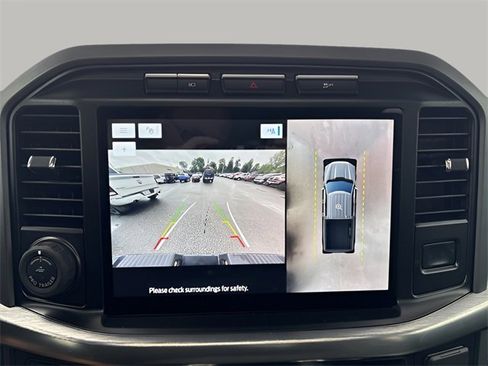 Used 2022 Ford F150 Lariat image 16