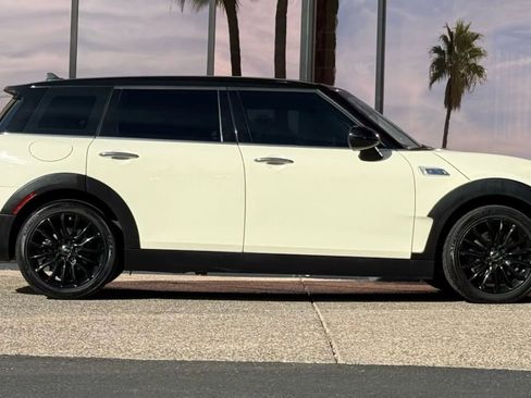 Used 2017 MINI Cooper Clubman S image 16
