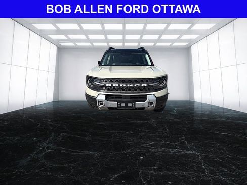 Used 2025 Ford Bronco Sport Badlands AWD/4WD image 6