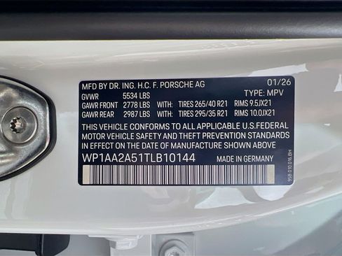 New 2026 Porsche Macan image 34