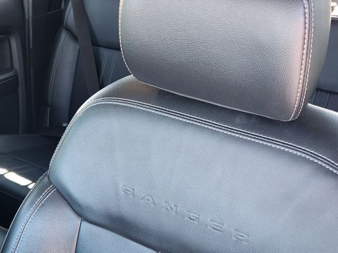 Used 2019 Ford Ranger Lariat w/ Black Appearance Package image 15