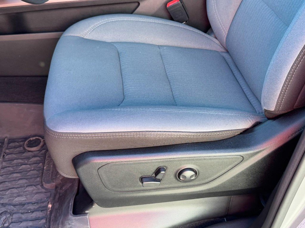 Used 2022 RAM 1500 Big Horn AWD/4WD image 26