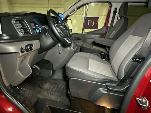 Used 2020 Ford Transit 150 XLT image 19