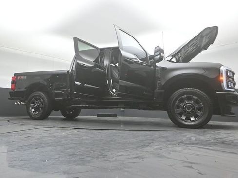 Used 2024 Ford F250 Lariat w/ Sport Appearance Package AWD/4WD image 50