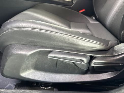 Used 2025 Honda Civic Sport image 15