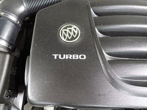 Used 2013 Buick Regal Premium FWD image 10