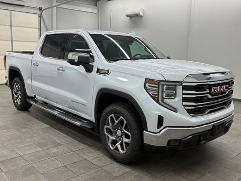 New 2026 GMC Sierra 1500 SLT w/ SLT Premium Package AWD/4WD image 1