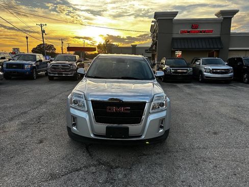 Used 2014 GMC Terrain SLE image 2