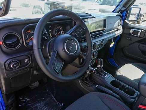 New 2025 Jeep Wrangler Rubicon w/ Technology Group image 13