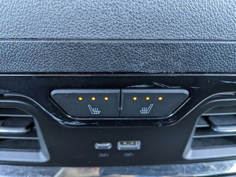 Used 2023 GMC Sierra 1500 AT4 w/ AT4 Preferred Package image 45