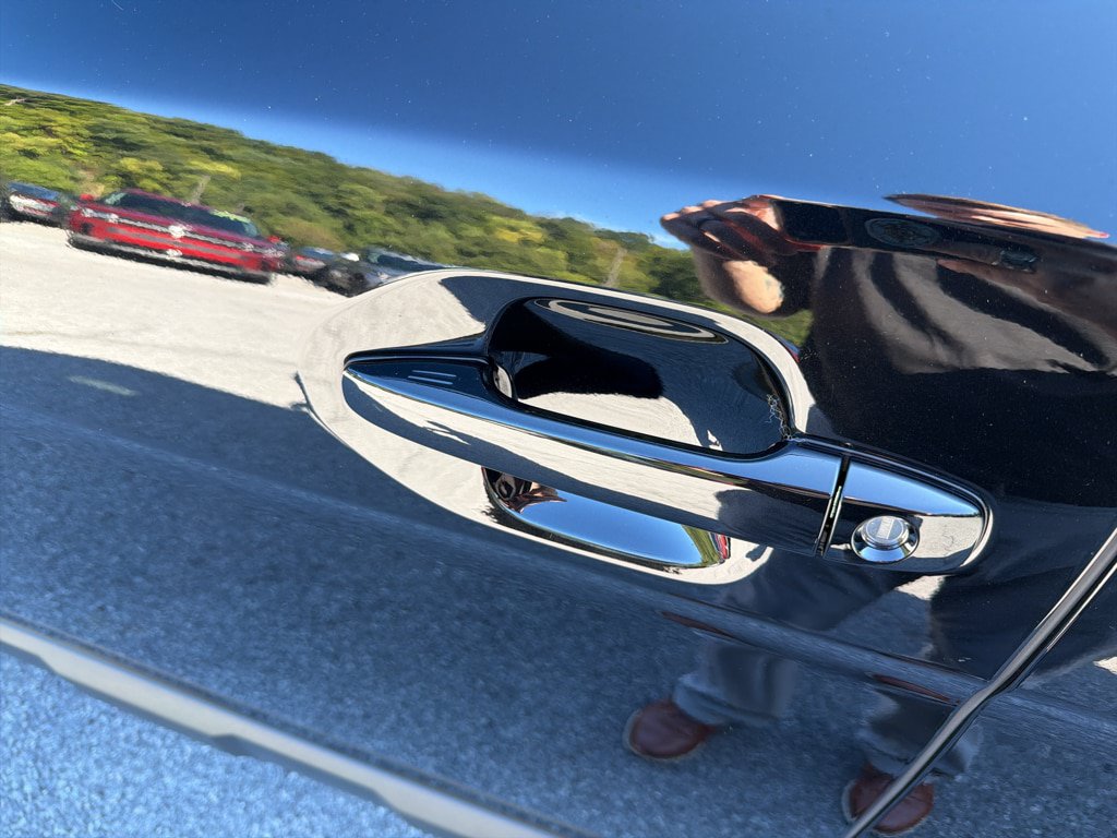 New 2026 Subaru Outback Limited AWD/4WD image 12