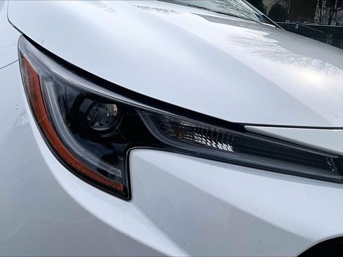 Used 2022 Toyota Corolla LE image 26