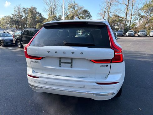 Certified 2023 Volvo XC60 B5 Plus image 13