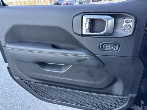 Used 2022 Jeep Wrangler Unlimited Sahara 4xe w/ Cold Weather Group image 16