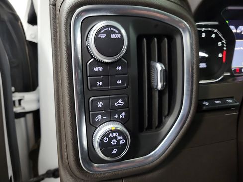 Used 2020 GMC Sierra 1500 Denali w/ Technology Package AWD/4WD image 14