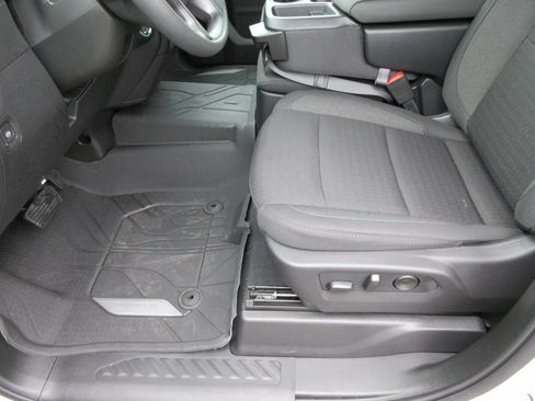New 2026 Chevrolet Silverado 1500 Custom w/ Turbomax Blackout Package AWD/4WD image 21