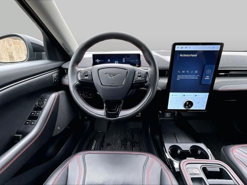 Certified 2025 Ford Mustang Mach-E Premium w/ Sport Appearance Package AWD/4WD image 7